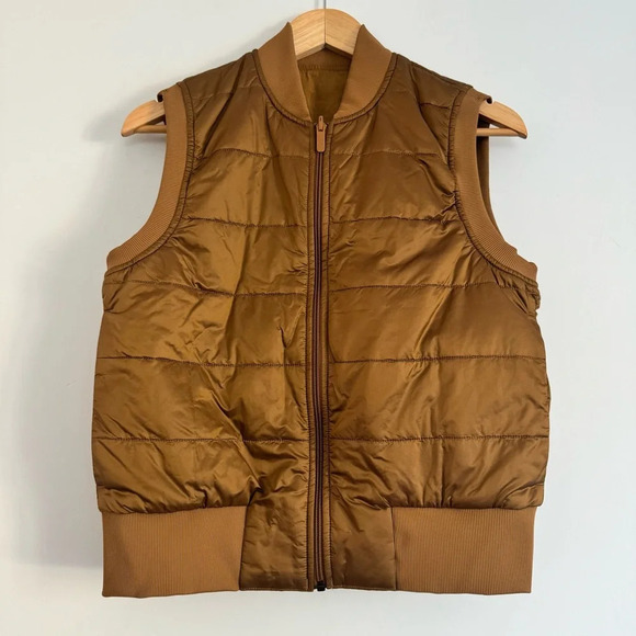 Lululemon Non-Stop Bomber Vest Bold Beige Size: 8 - Picture 4 of 7